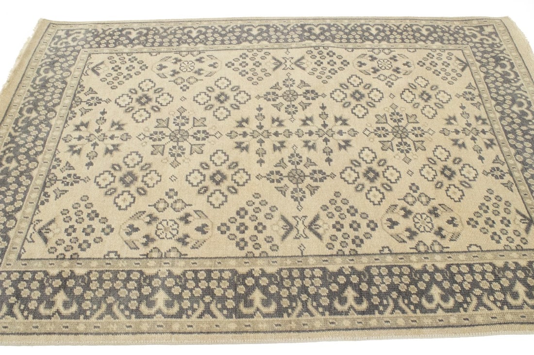 Floral Transitional 5X7 Oriental Rug - 7