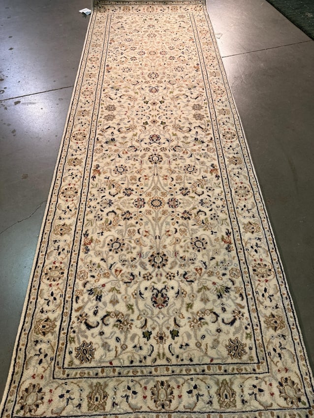 Fine Silk and wool Runner 2.8x8.1 - 3