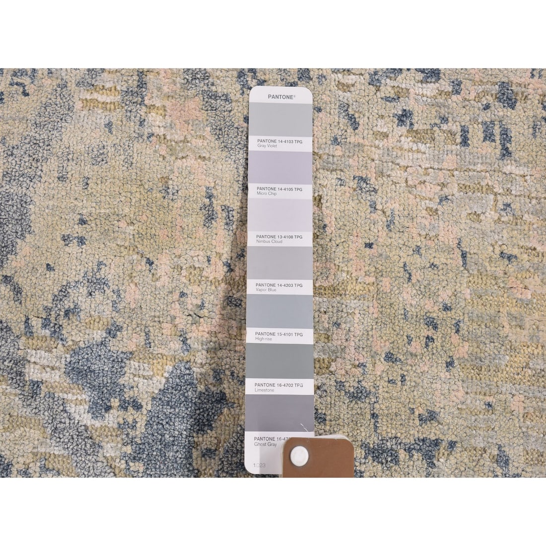 Ivory Large Elements with Pastels Modern Silk with Textured Wool Rug - 2