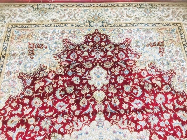 Fine Persian Tabriz design silk rug -4694/58 - 6