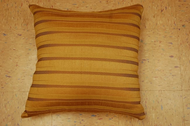 Hand-Made antique rug Pillow Cushion Rug 1'2" x 1' 8": Title:Hand-Made antique rug Pillow Cushion Rug 1'2" x 1' 8" Description:Antique detailed design hand made functional_useable pillow_cushion with exact size of 1'2" x 1' 8" the pillow is filled with