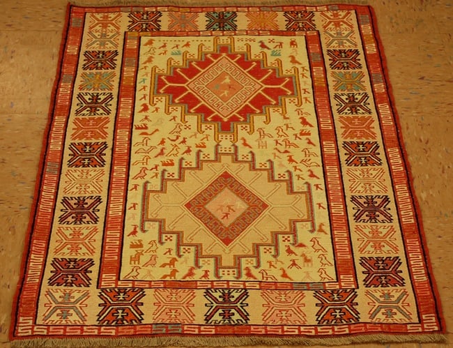 CAUCASIAN SOUMAK KILIM RUG 2'6" x3'4": Title: CAUCASIAN SOUMAK KILIM RUG 2'6" x3'4" Description:OLD,ANTIQUE EXCLUSIVE VEGETABLE DYE HIGH KPSI HIGHLY DETAILED WITH MANY SMALL NIMAL SUBJECTS ULTRA RARE SILK CAUCASIAN SOUMAK or SUMAKH KILIM