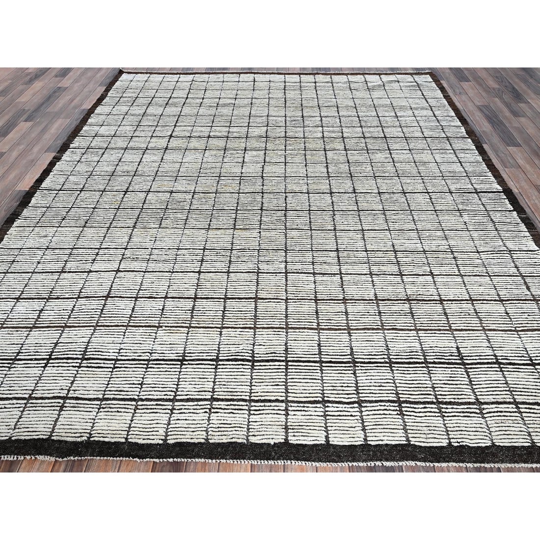 Vista White Moroccan Weave with Box Design Hand Knotted Pure Wool Rug - 2