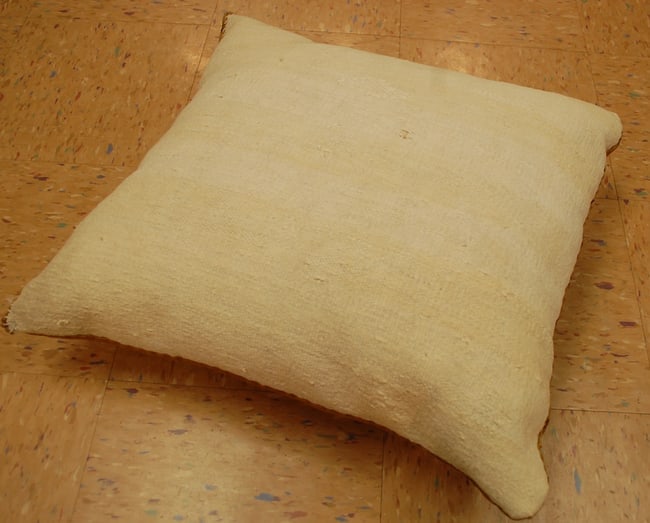Hand-Made Pillow Cushion Rug 1'6" x 1' 8" - 4