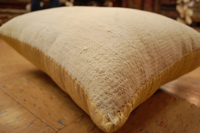 Hand-Made Pillow Cushion Rug 1'5" x 1' 8"" - 5