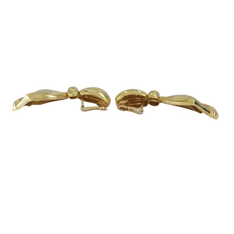 Vintage Boucheron Paris 18k Gold Diamond Ribbed Drop Earrings, Circa 1980s - 8