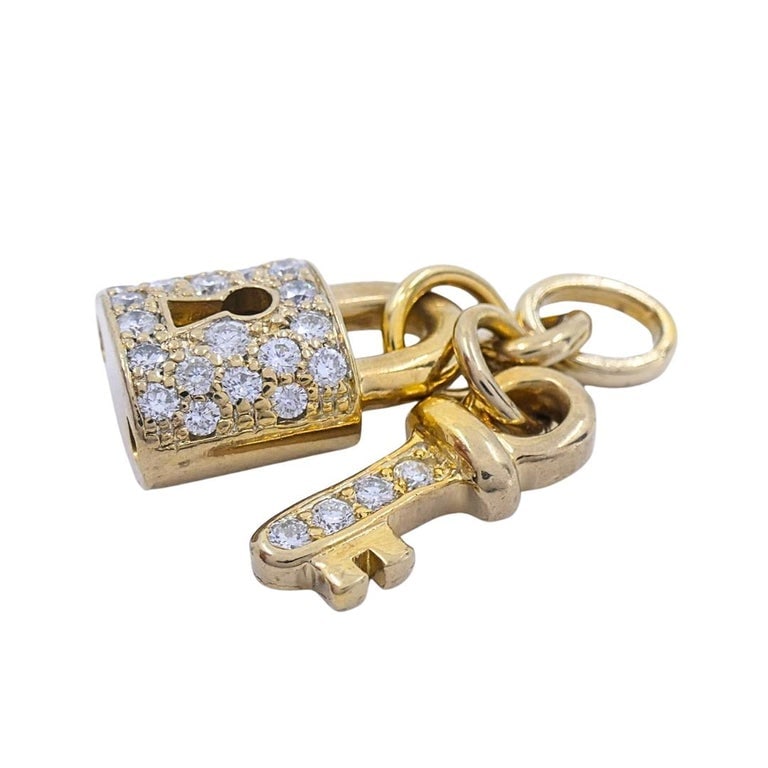 14k Gold Diamond Lock & Key Pendant Necklace - 5