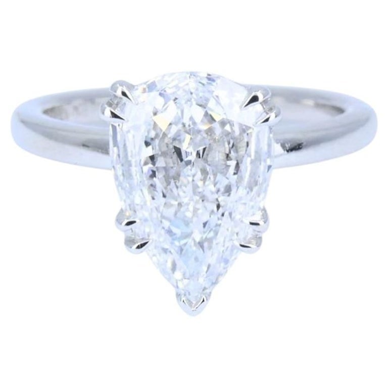 Pear Shaped Diamond Platinum Engagement Ring 1.71 carat GIA D VS2: A platinum ring featuring a 1.71-carat pear brilliant cut diamond set in a classic solitaire mounting. The diamond is graded by GIA as D color and VS2 clarity (see picture 4), placing it at the highes