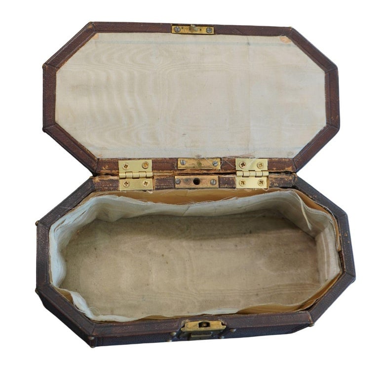 Antique Victorian Leather Wooden Keepsake Novelty Jewelry Box - 7