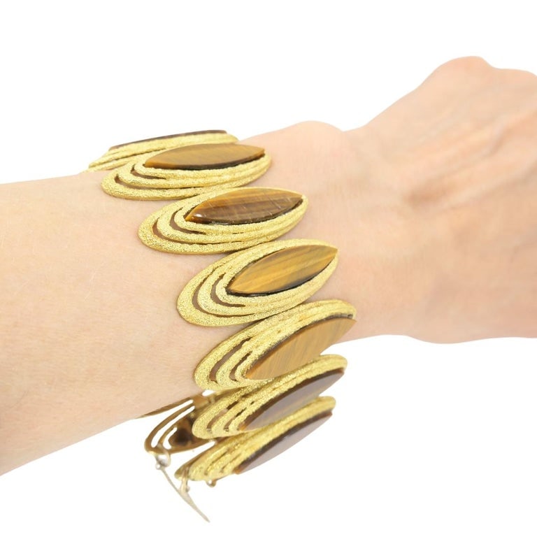 Vintage Kutchinsky Tigerâ€™s Eye Bracelet 18k Gold - 11