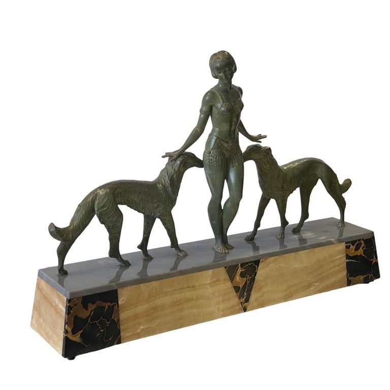 Art Deco Light-up Flapper Bronze Patina Sculpture by Enrique Molins-Balleste - 2