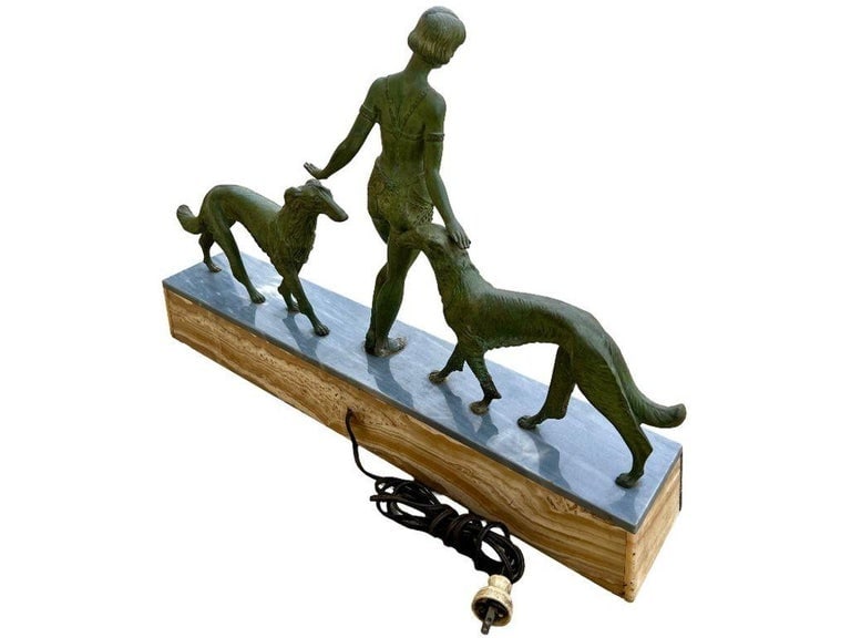 Art Deco Light-up Flapper Bronze Patina Sculpture by Enrique Molins-Balleste - 8