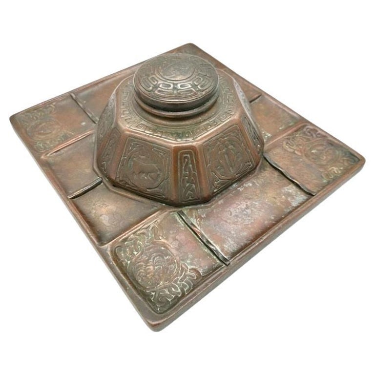 Art Nouveau Tiffany Studios Bronze "Zodiac" Pattern Inkwell on Tray #1078 (1 of 7)