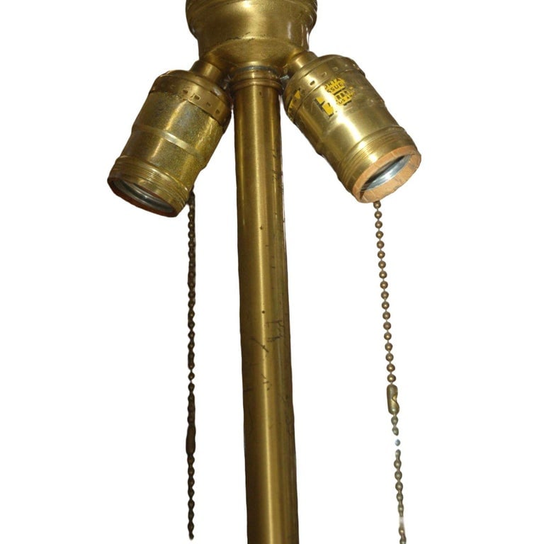 Italian Mid-century Pink Swirled Murano Glass Table Lamp w/ Brass Base - 4