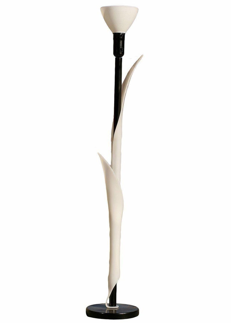 Sculptural Acrylic Floor Lamp by Rougier - 4