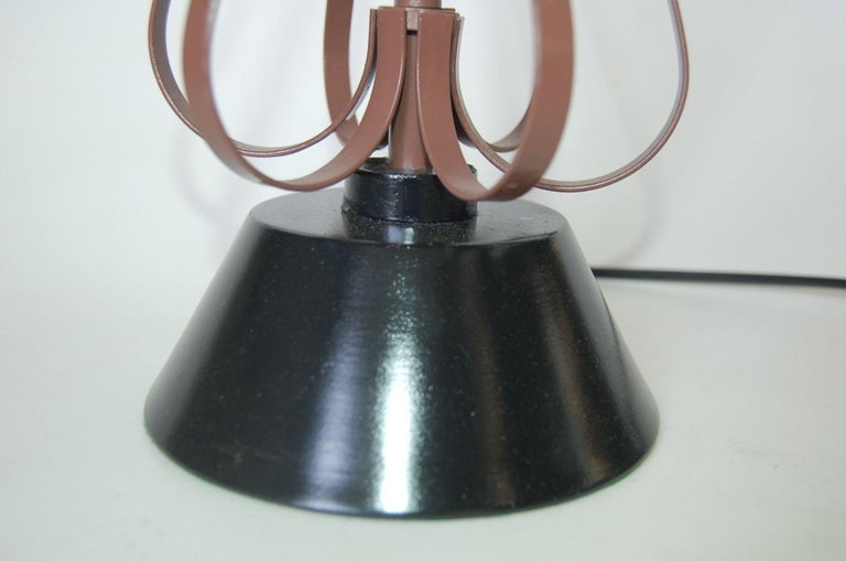 Midcentury Scalloped Steel and Brass Table Lamp - 7