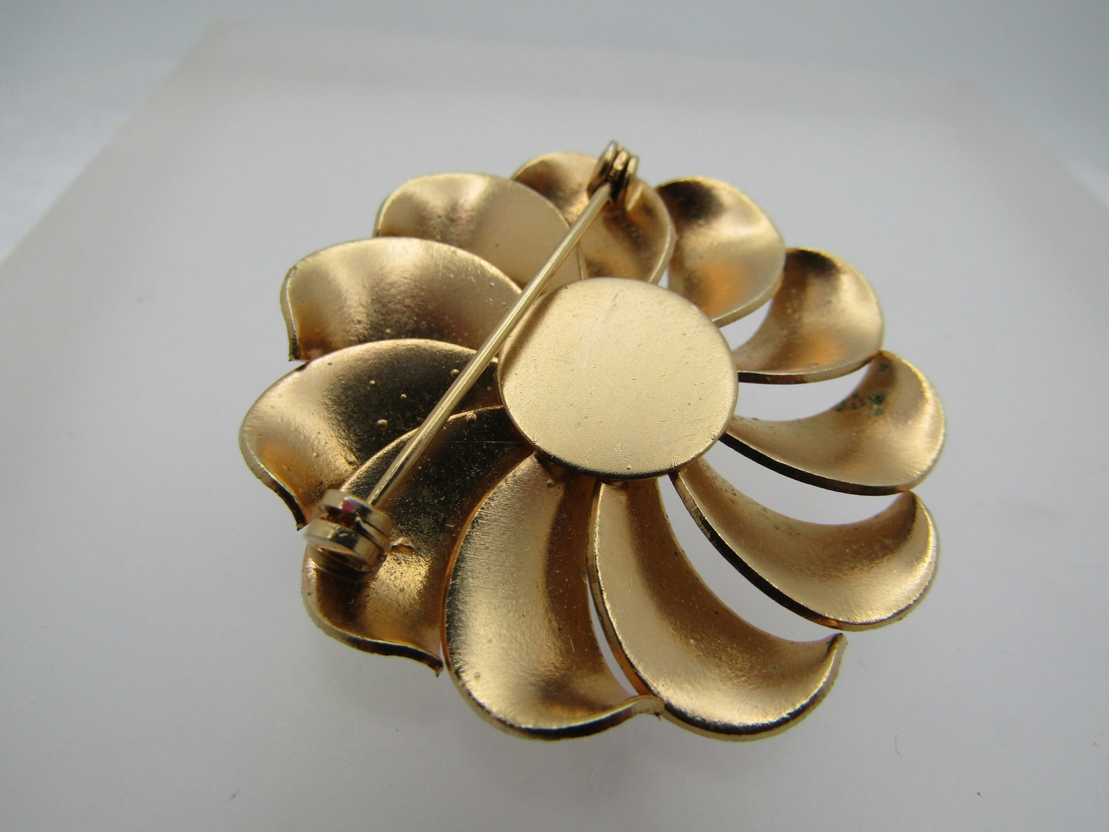 Vintage Spiral Blossom Brooch, Faux Pearl 1960's-1970's - 4