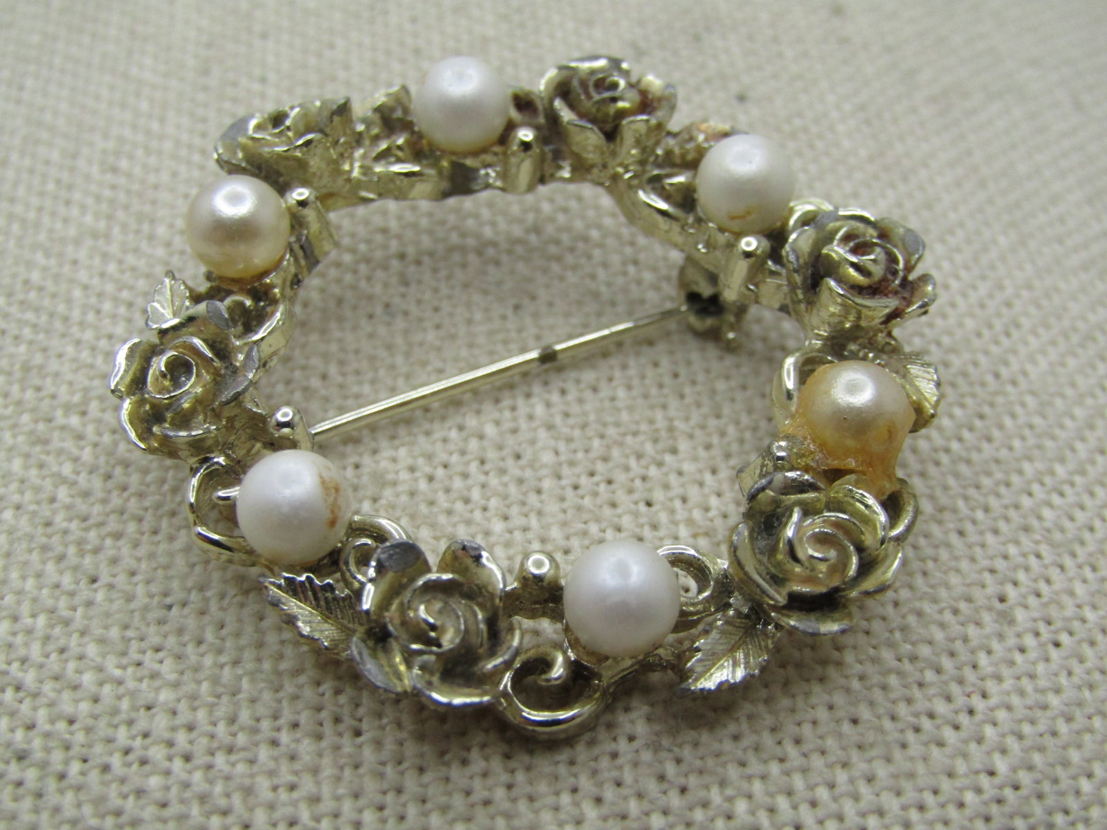 Vintage Rose and Faux Pearl Circle Brooch, 1.5", 1950's-1960's - 2