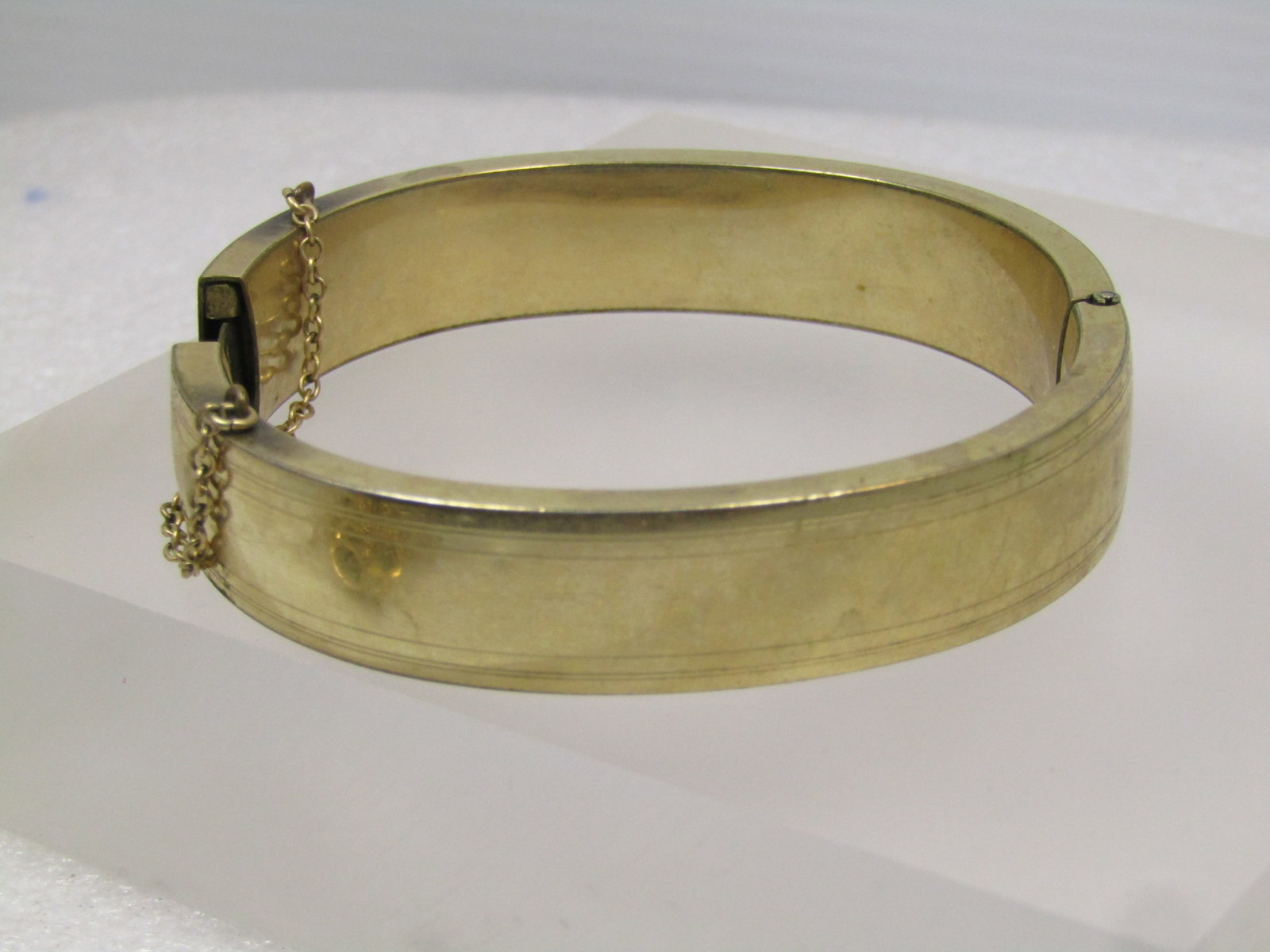 Vintage 12kt G.F. Hinged Engraved Bangle Bracelet, 1950's, Signed - 4
