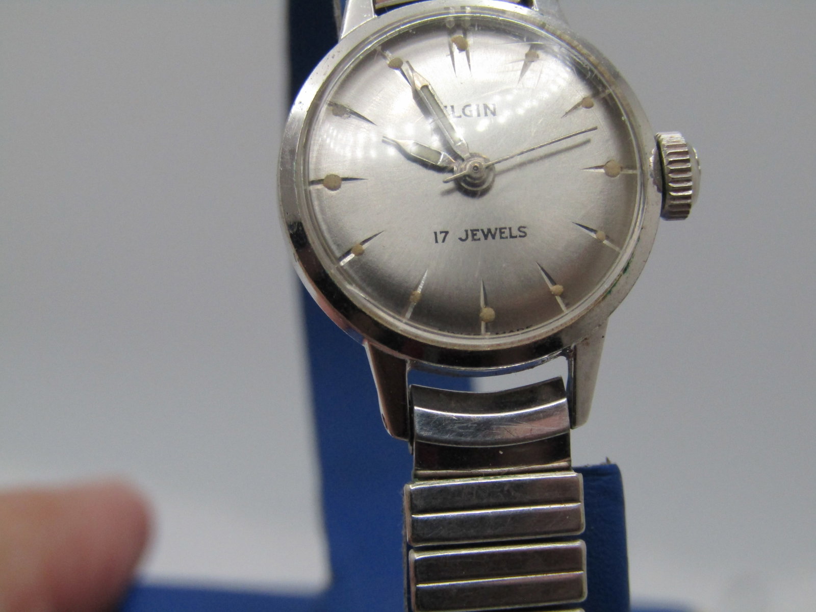 Vintage 10kt RG Elgin Ladies Watch, 17 Jewels, Runs, Mid-Century - 6
