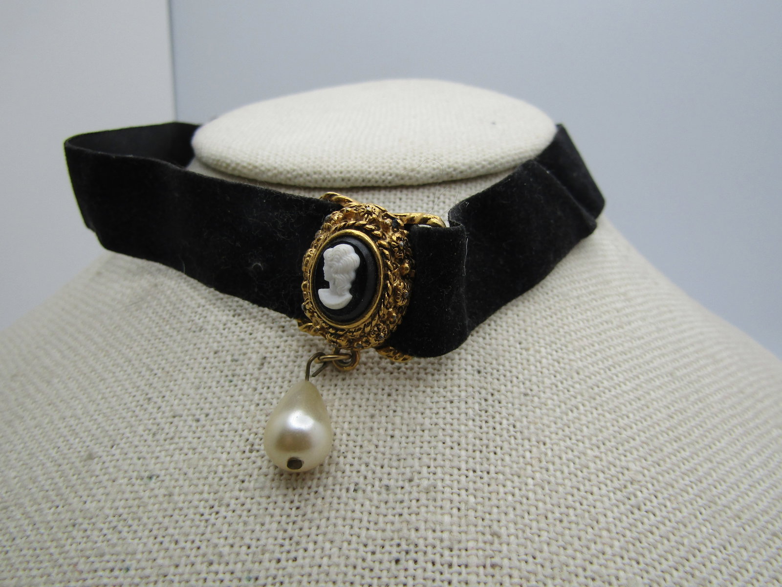 Vintage Black Velvet Choker, Cameo Drop, 12"-15", 1960's-1970's - 2