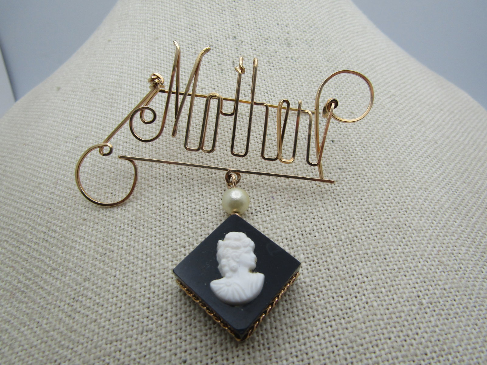 Vintage Mother Cameo Brooch, 1950's-1960's: Title: Vintage Mother Cameo Brooch, 1950's-1960's Description: Vintage Mother Cameo Brooch, 1950's-1960's. Large Mother spelled outin a square whire written neatly and underlined with scrolled details
