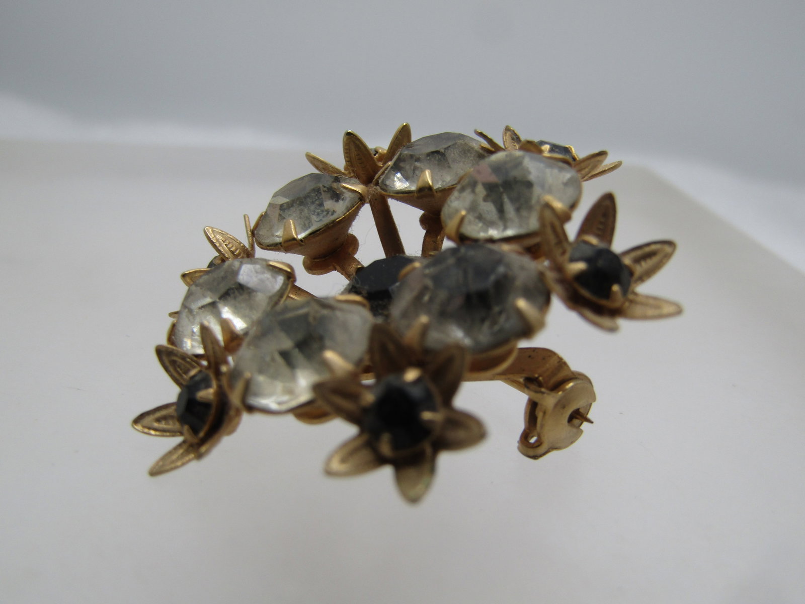 Vintage Black and Clear Rhinestone Floral Brooch, 1940's - 5