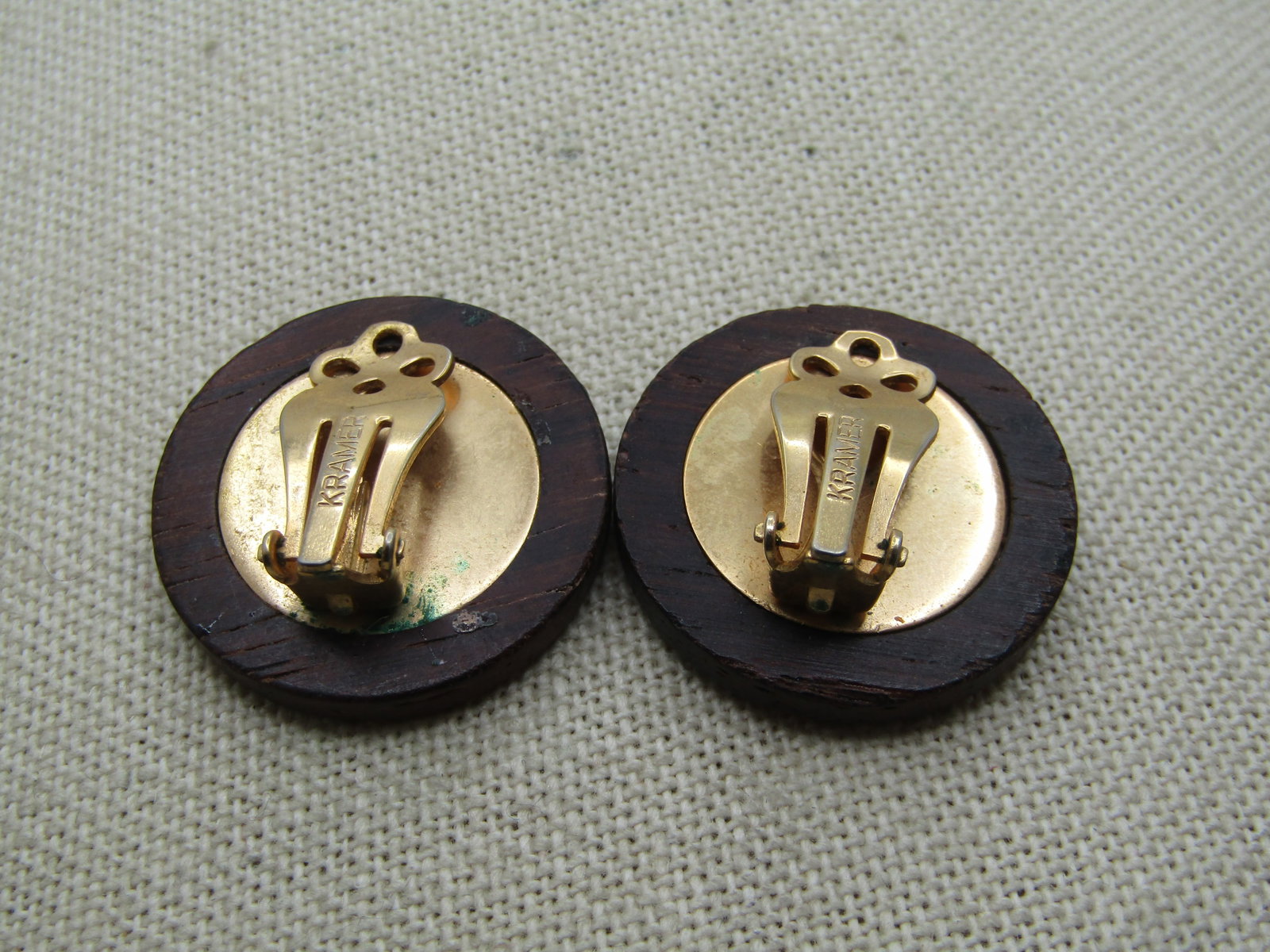 Vintage Heraldic Shield Enameled Cufflinks, Signed Kramer, 1960's - 4