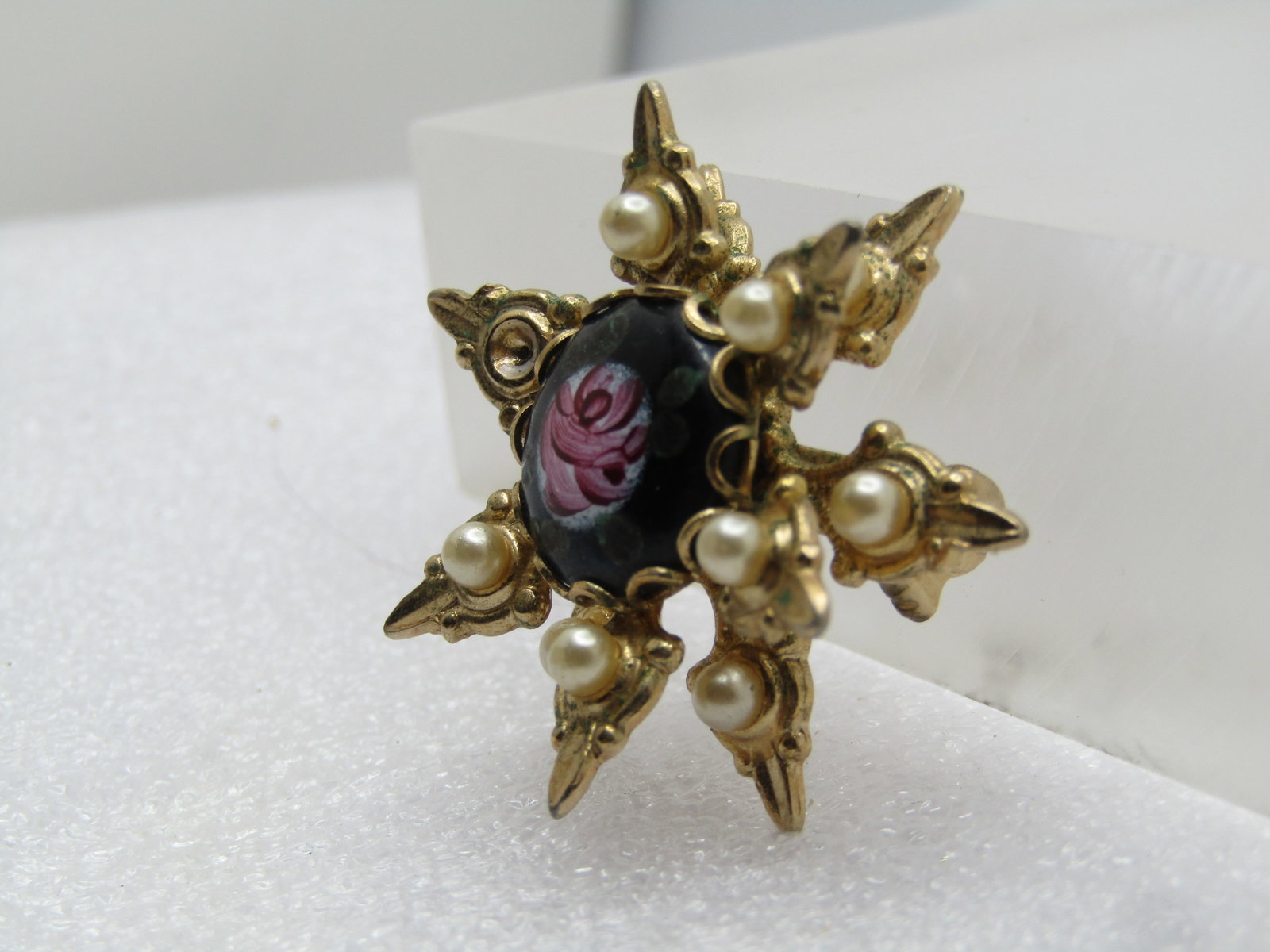 Vintage Enameled Rose Brooch, Faux Pearl's, 1950's-1960's - 2