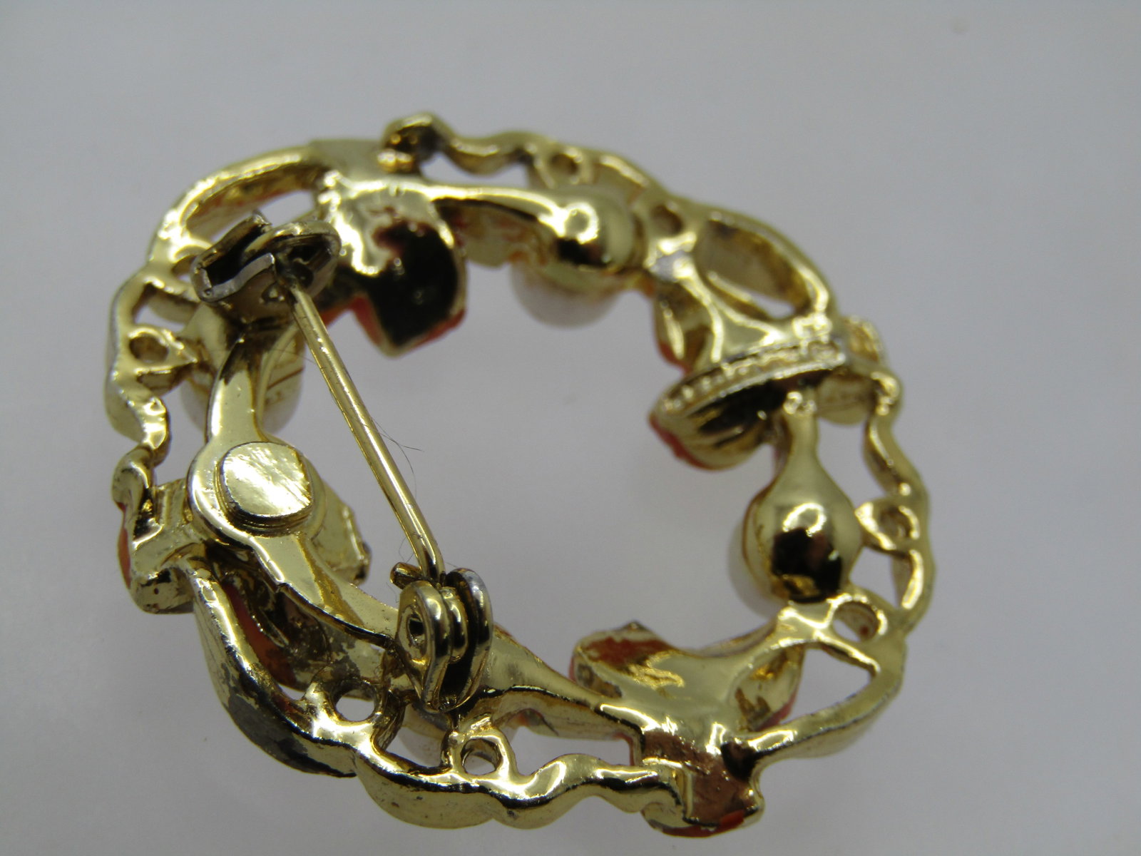 Vintage Floral Enameled Circle Brooch, Faux Pearls, Gerry's, 1960's - 5