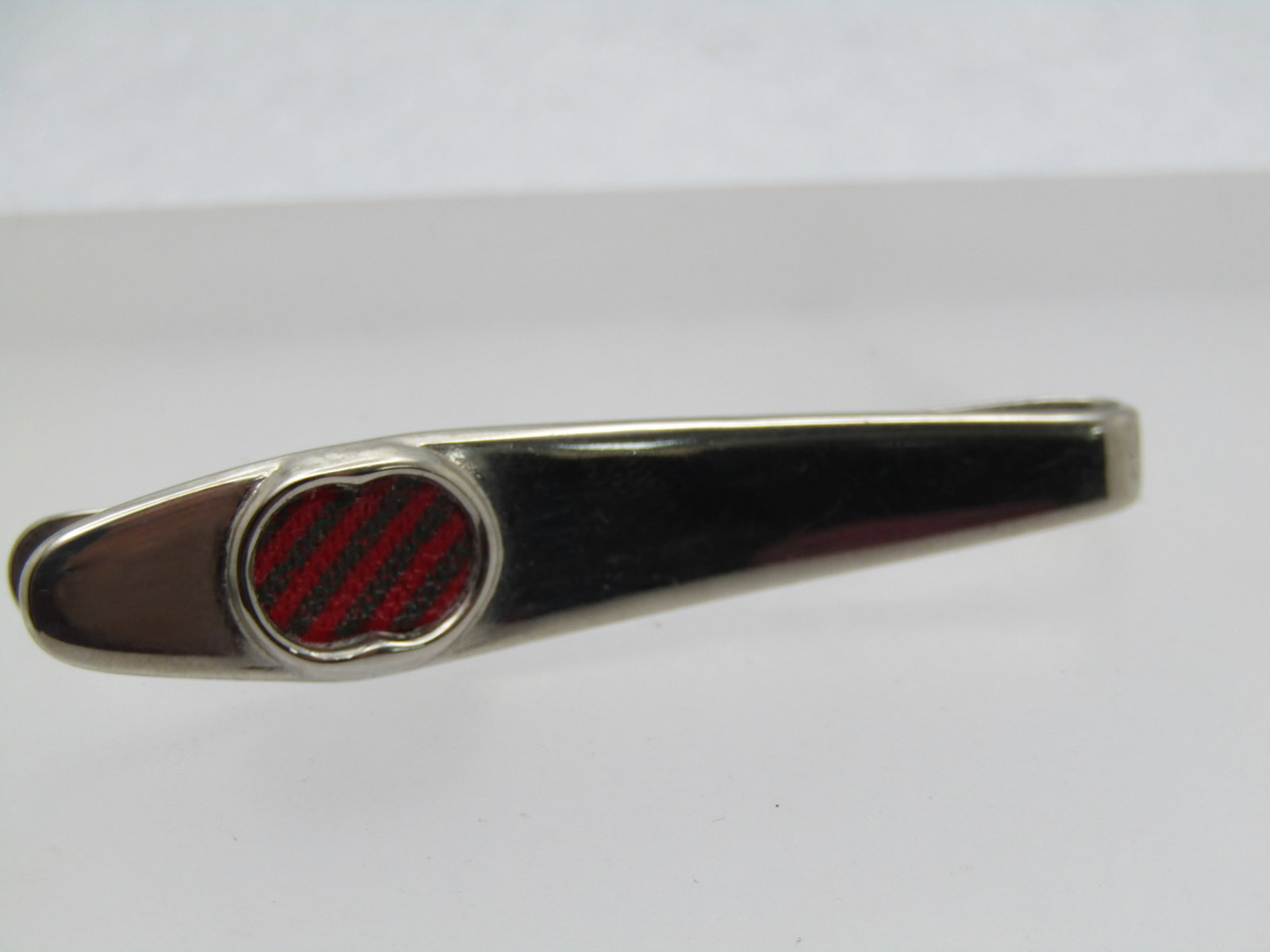 Vintage Gucci Red Striped Tie Bar, Accessory Collection, 1980's-1990's: Title: Vintage Gucci Red Striped Tie Bar, Accessory Collection, 1980's-1990's Description: Vintage Gucci Red Striped Tie Bar, Accessory Collection, 1980's-1990's. Gucci signed with Accessory Collectio