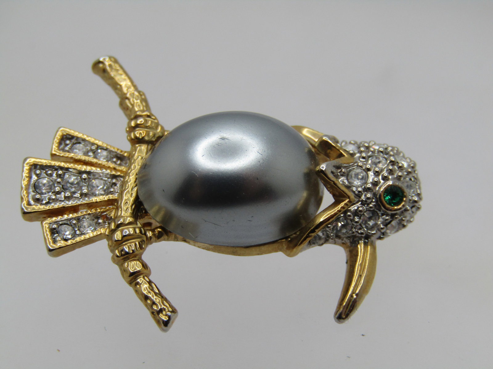 Vintage Faux Pearl and Rhinestone Bird Brooch, on Branch, 1980's - 3
