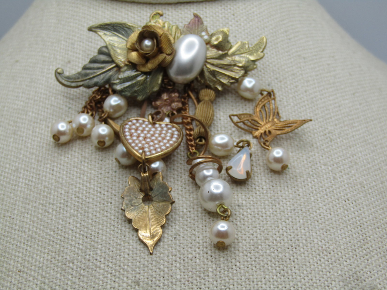 Vintage Dangling Faux Pearl Brooch, Early 1900's themed, age appx. 1980's (1 of 7)