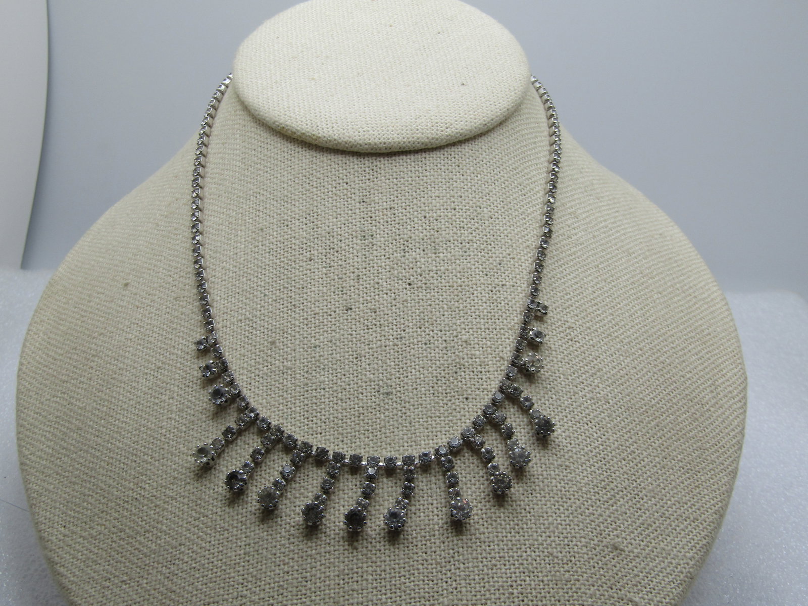 Vintage Clear Rhinestone Drop Neckace 15", 1960's (1 of 4)