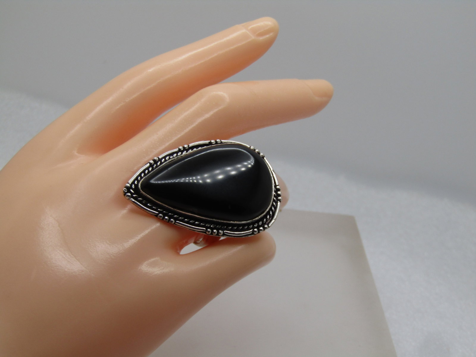Southwestern Black Onyx Statement Ring, Sz. 10, Modern - 6