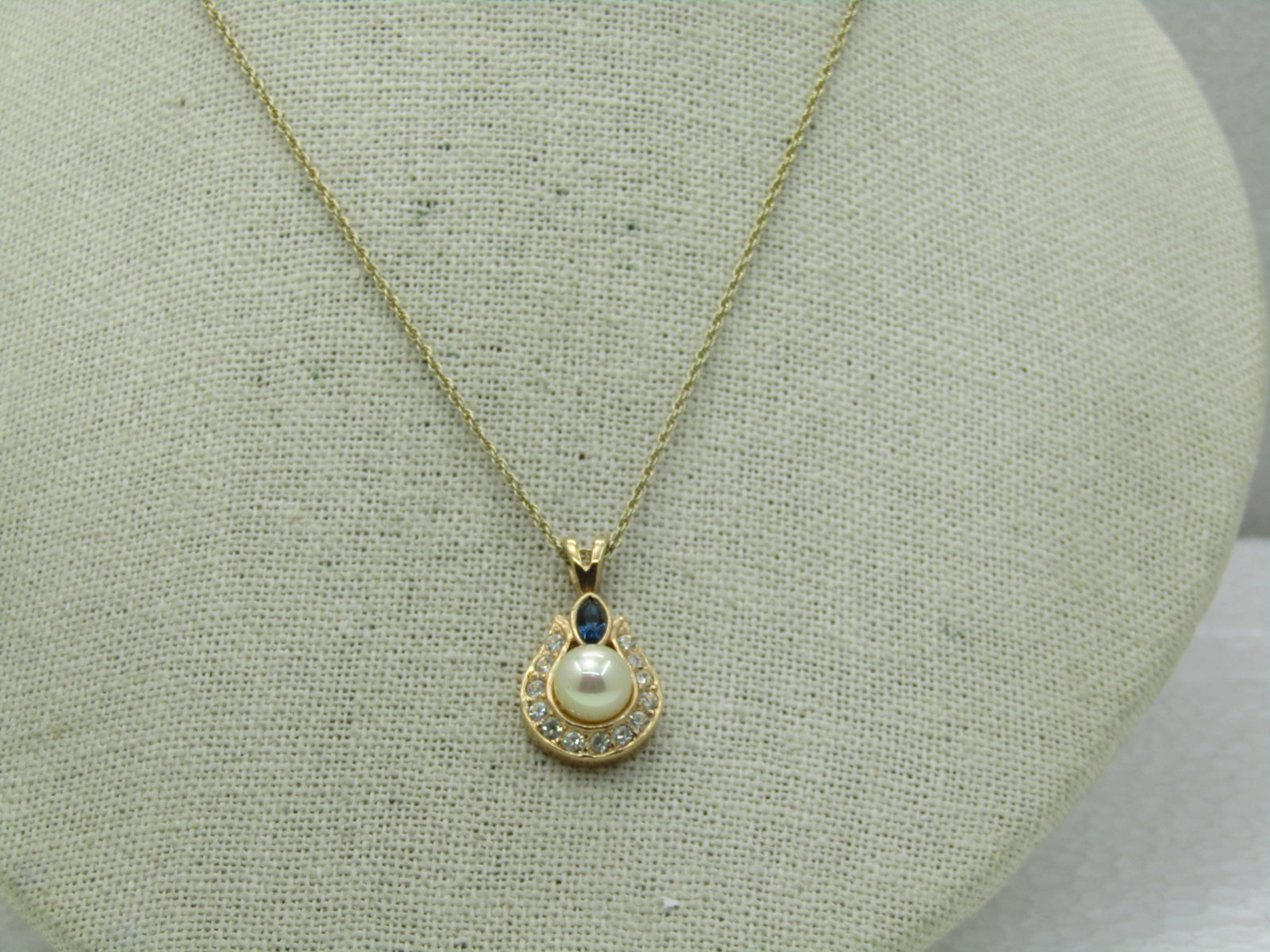 Vintage Roman Faux Pearl and Simulated Sapphire, Clear Stone Necklace, 18": Title: Vintage Roman Faux Pearl and Simulated Sapphire, Clear Stone Necklace, 18" Description: Vintage Signed Simulated Pearl, Sapphire and CZ Necklace, 18", Gold tone, 1980's. 1" pendant that is a