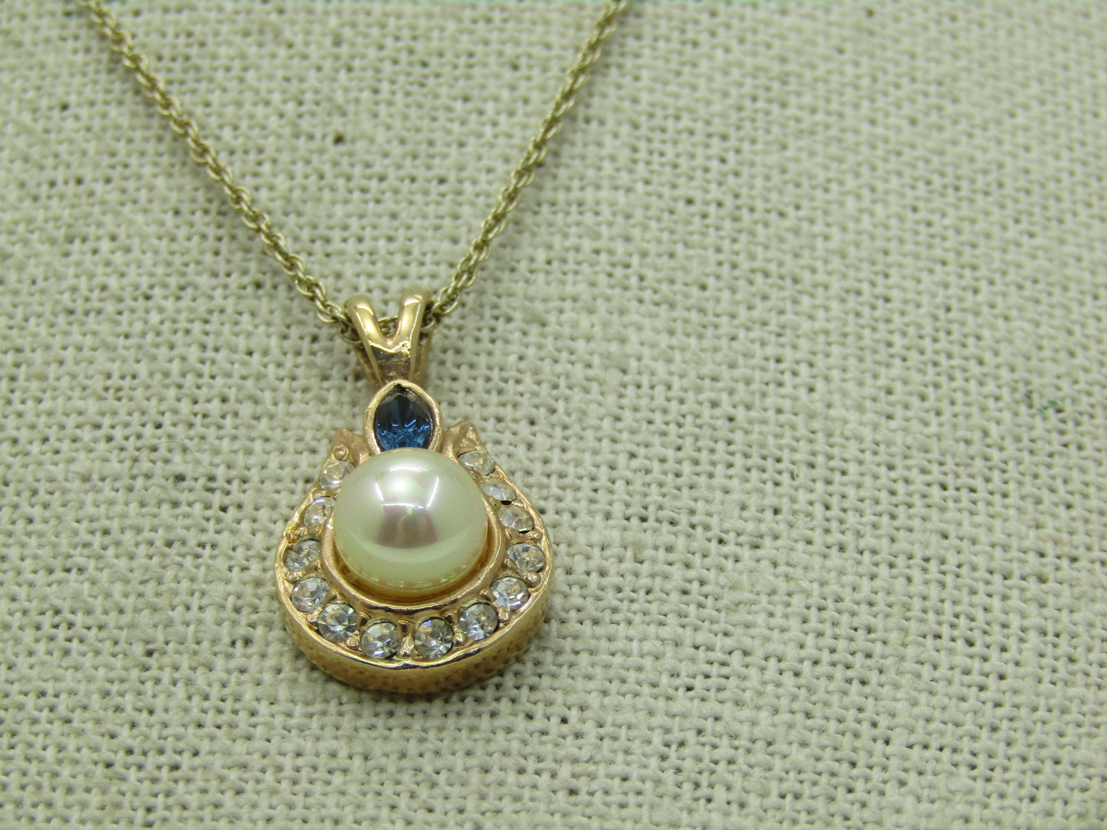 Vintage Roman Faux Pearl and Simulated Sapphire, Clear Stone Necklace, 18" - 2
