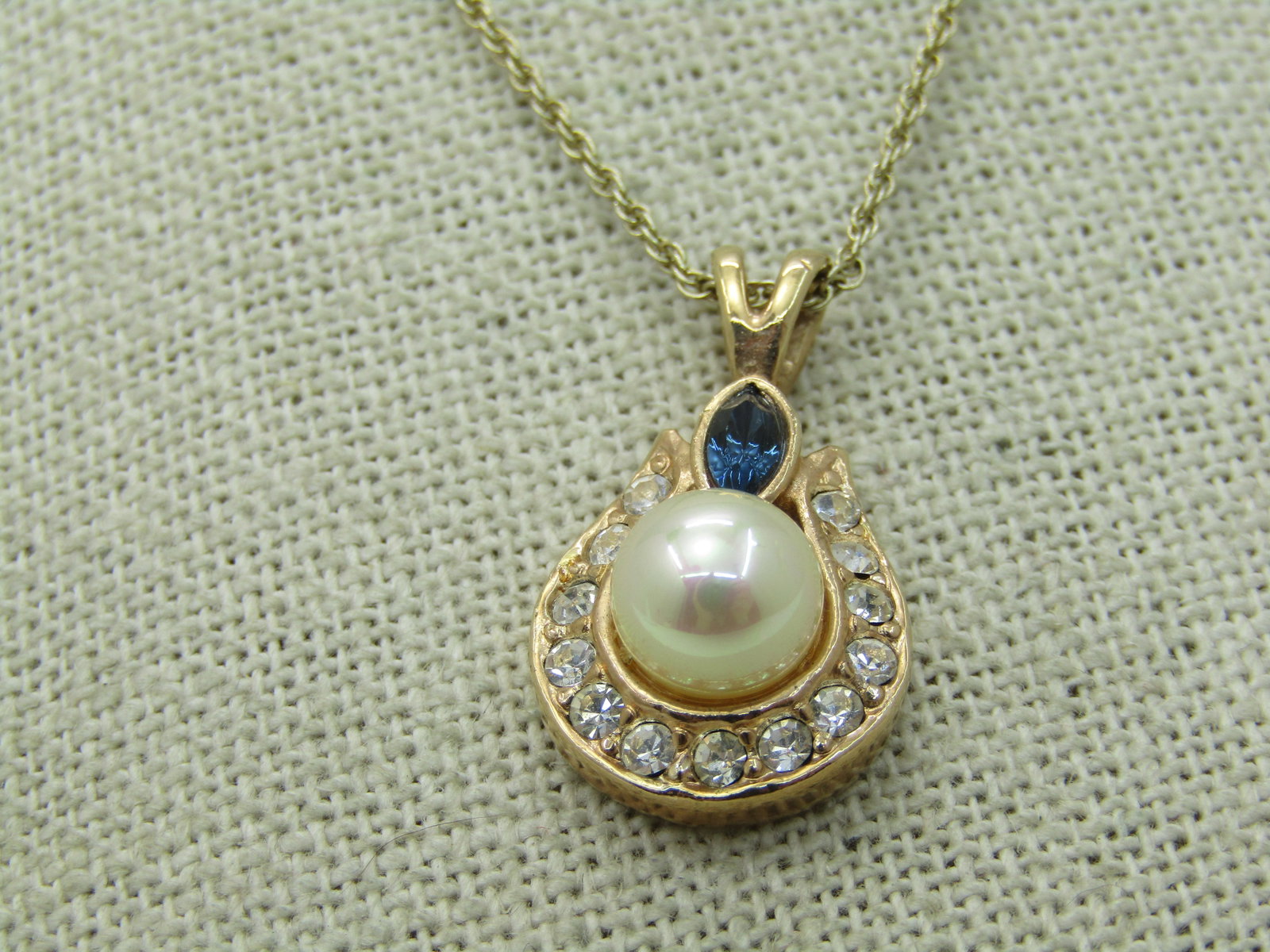 Vintage Roman Faux Pearl and Simulated Sapphire, Clear Stone Necklace, 18" - 5