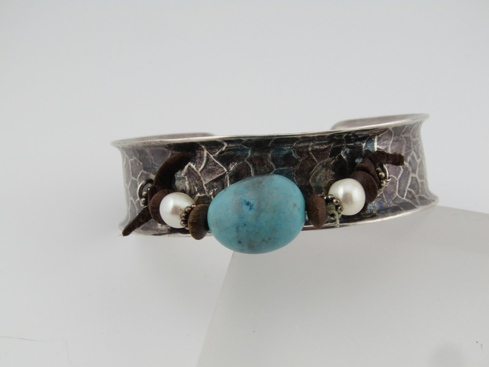 Vintage Hammered Sterling Turquoise Pearl Cuff Braclet, 7", Signed PD - 3