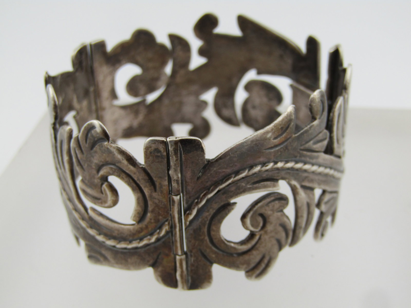 Vintage Sterling Floral Scroll Hinged Bracelet, 6.25", Taxco, Mexico, 1940's, Signed MRV - 2