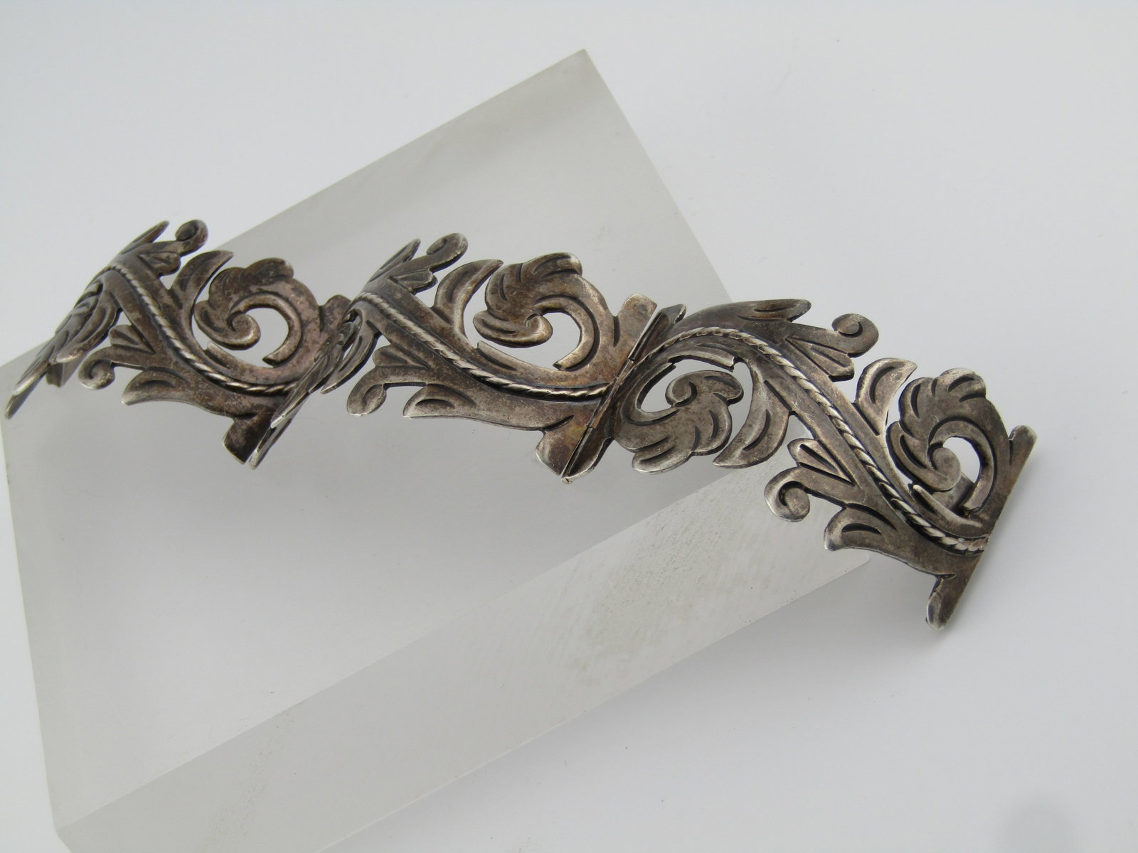 Vintage Sterling Floral Scroll Hinged Bracelet, 6.25", Taxco, Mexico, 1940's, Signed MRV - 5