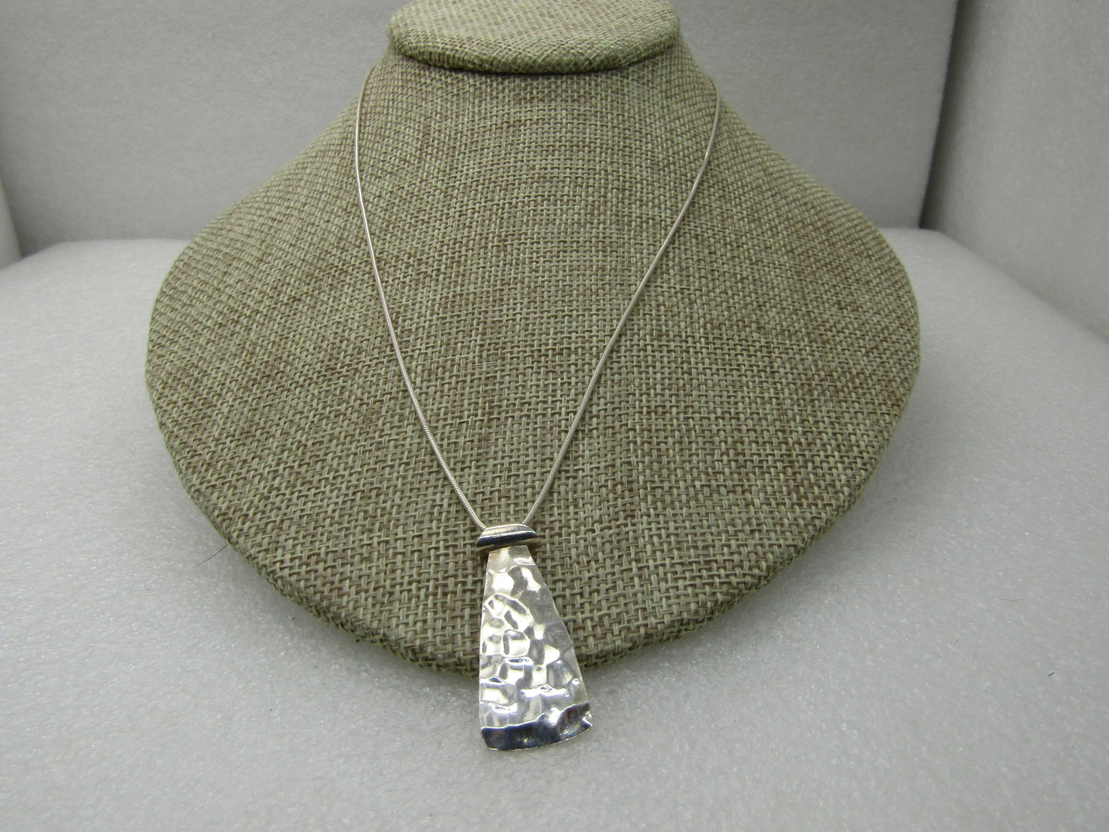 Vintage Silpada Sterling Brutalist Necklace, Hammered Pendant, 18" - 4