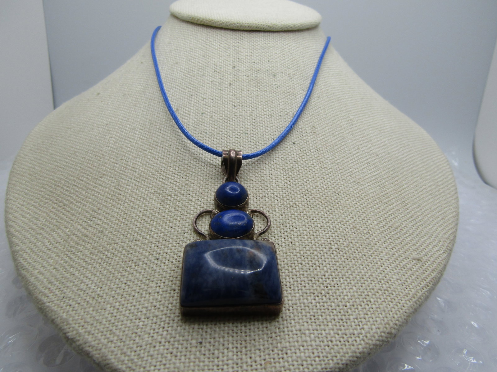 Vintage Sterling Southwestern Necklace, Sodalite and Lapis Lazuli, 20" (1 of 7)