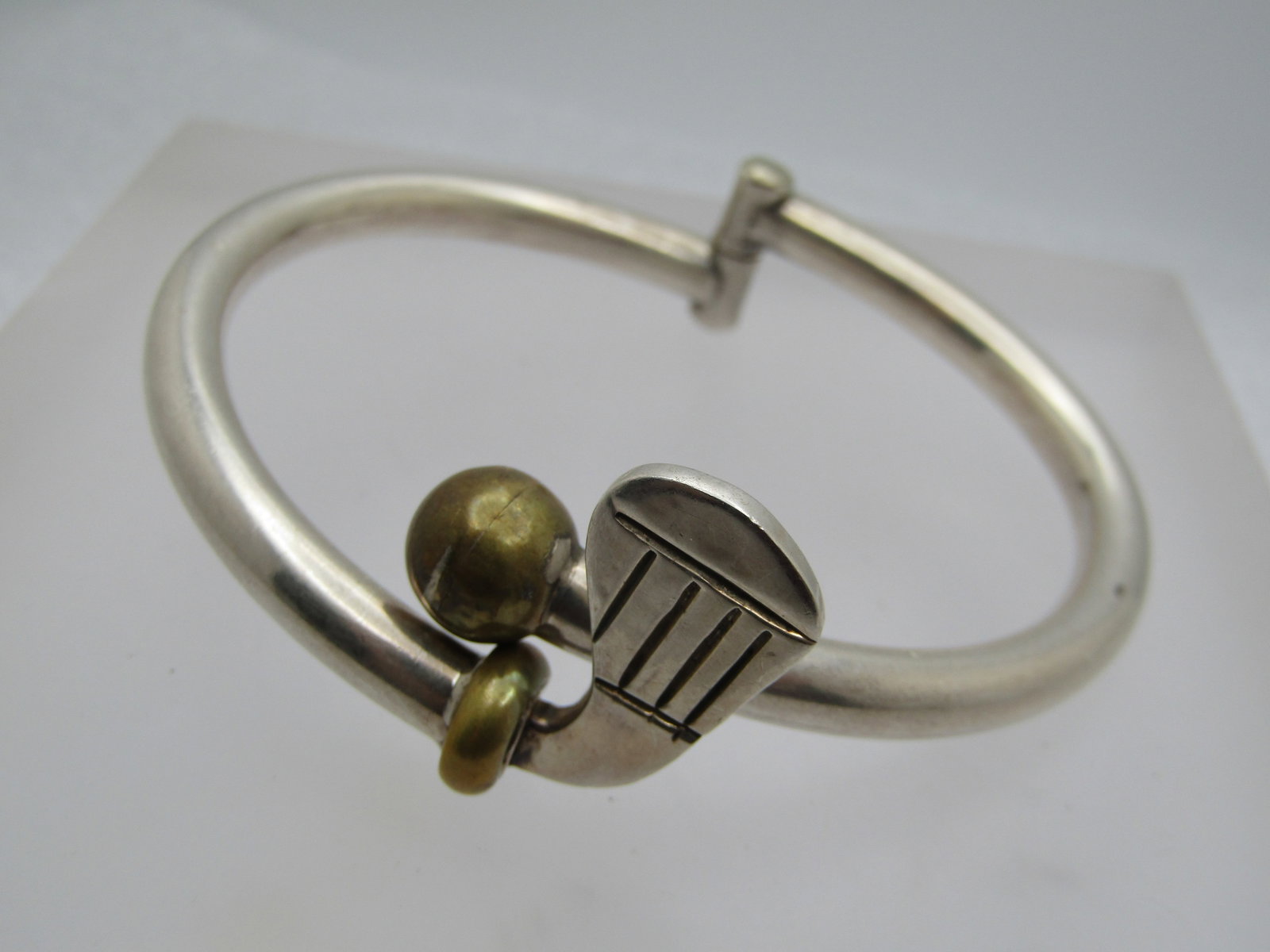 Vintage Sterling and Brass Golf Club Bracelet, Bangle , 6.75", Navika - 3