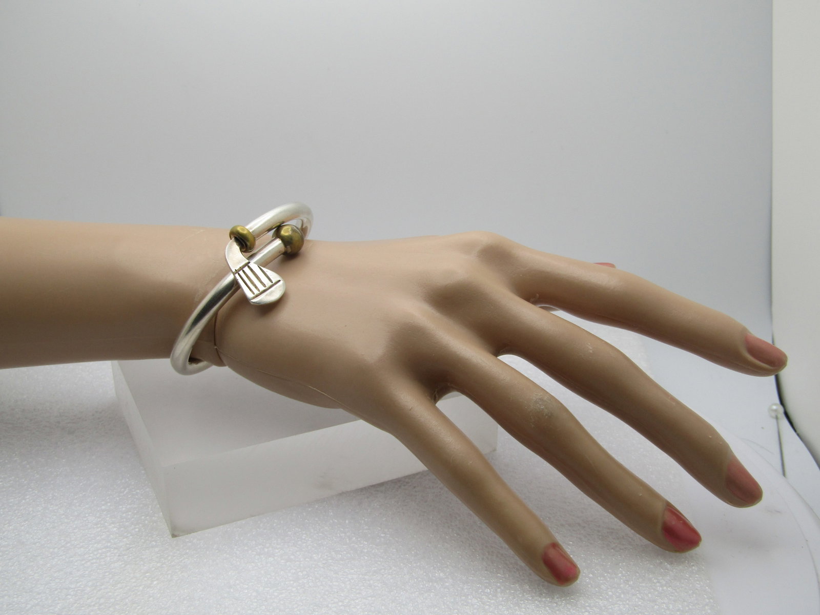 Vintage Sterling and Brass Golf Club Bracelet, Bangle , 6.75", Navika - 5