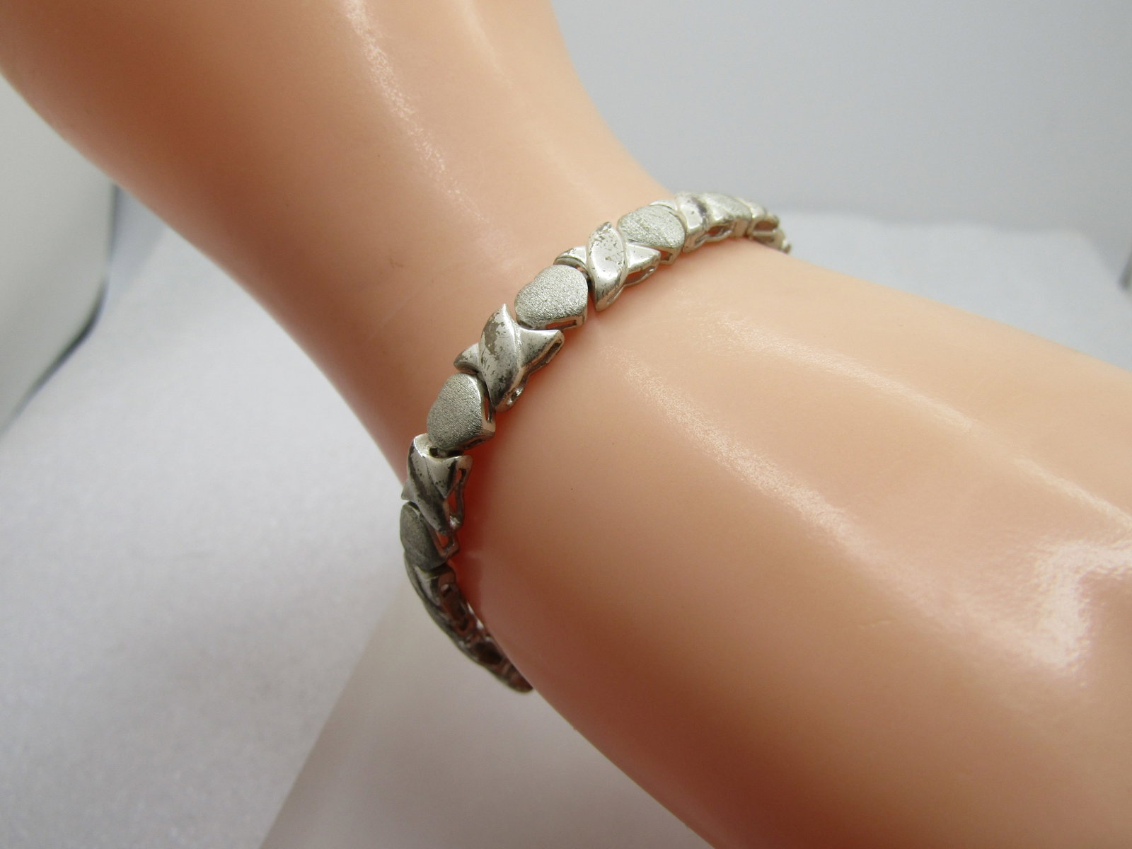 Vintage Sterling Hearts and Z Bracelet, 7", Double Safety, 1980's, Signed - 3