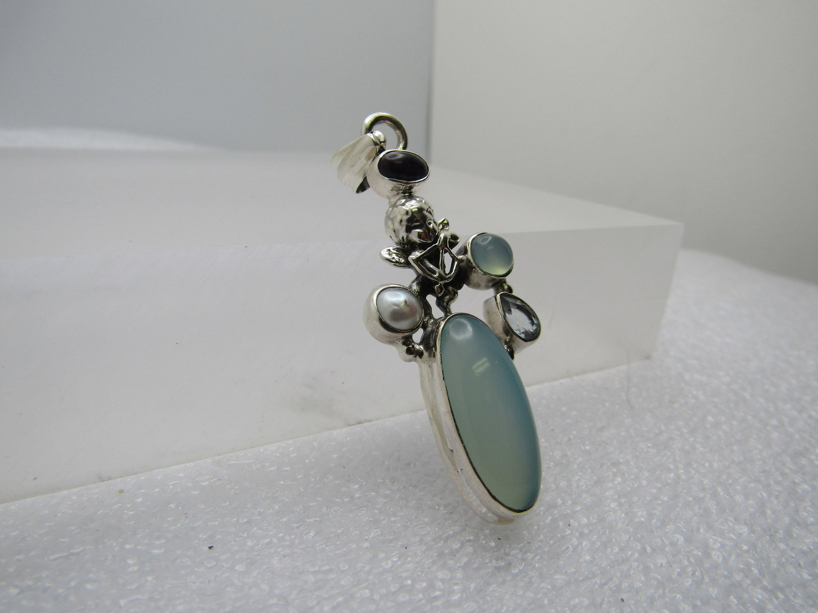 Sterling Silver Angel/Cherub, Amethyst Mixed Stone Necklace. 18"-20" - 8