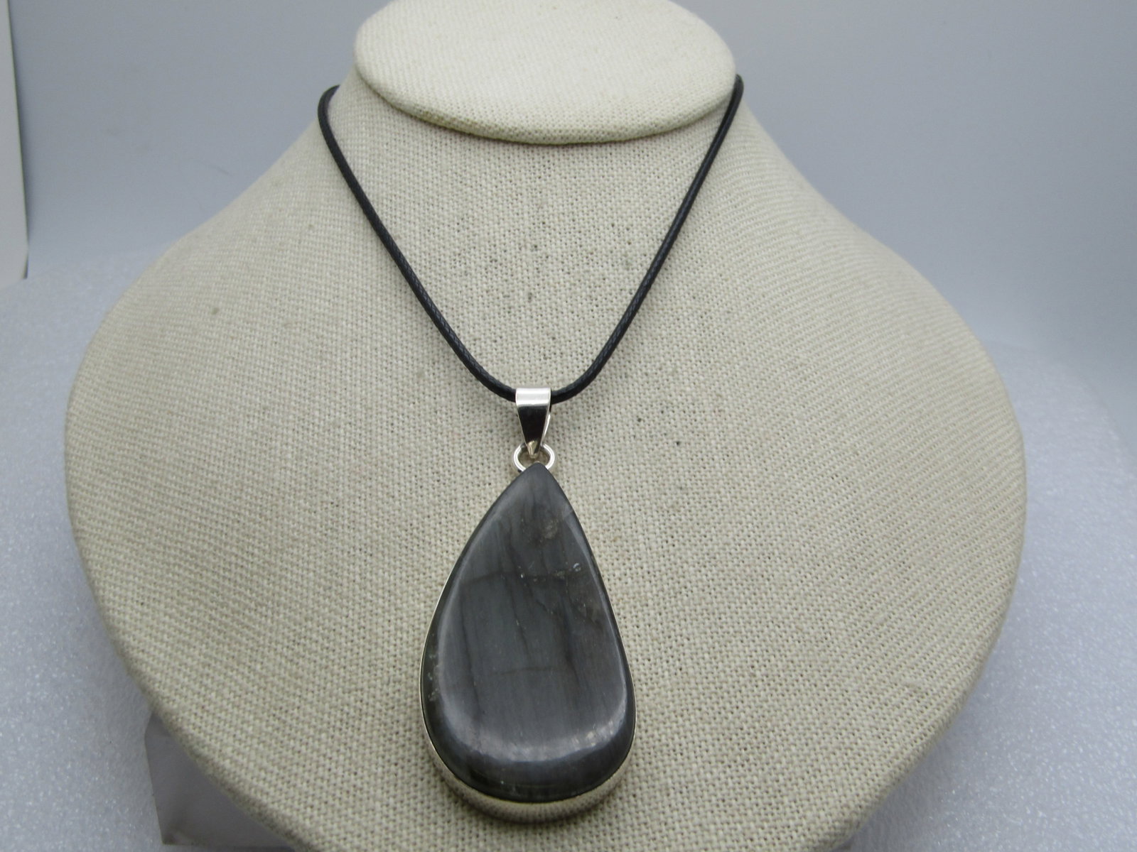 Sterling Labradorite Necklace, 26"-28", 1990's, Southwestern Vibe (1 of 7)