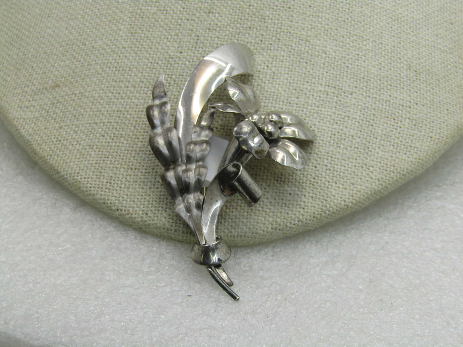 Vintage Sterling Silver Floral Brooch, Signed CA (Carl Art) Sterling, 1940's-1950's - 5