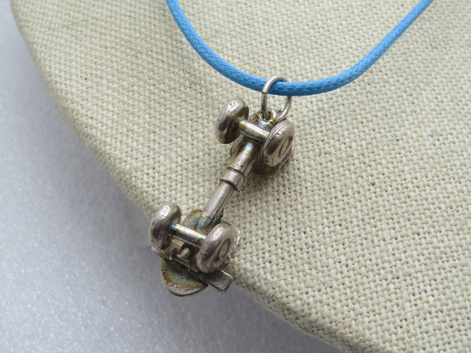 Vintage Sterling Silver Roller Skate Necklace, Old Style Skate, Signed - 3